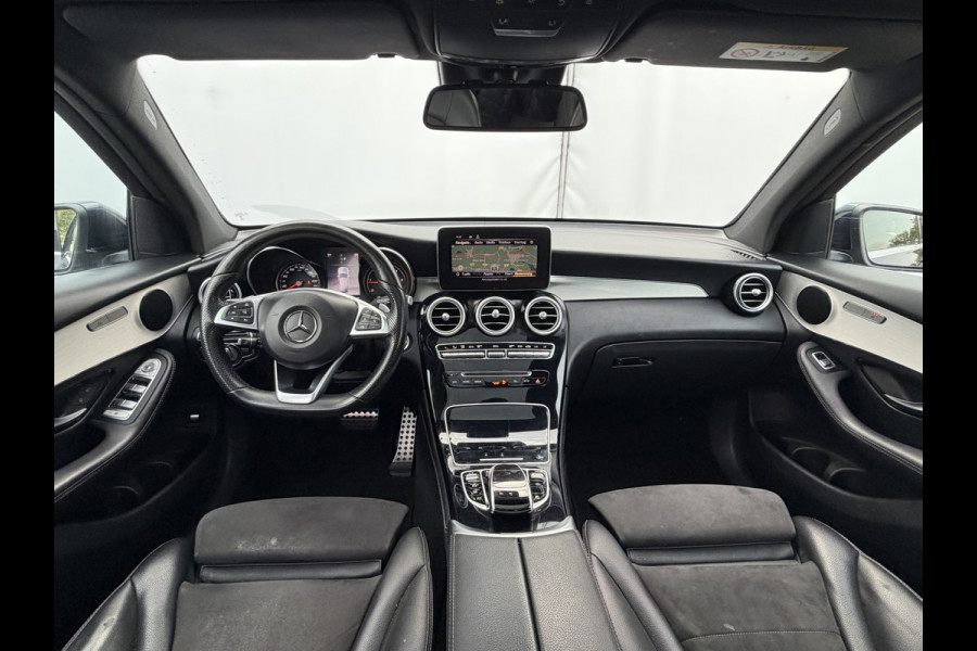 Mercedes-Benz GLC 220 d 4MATIC Solution AMG Incl.BTW Pano Treepl Stoelverw Elek.Klep Uitstraling!