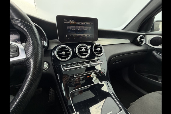 Mercedes-Benz GLC 220 d 4MATIC Solution AMG Incl.BTW Pano Treepl Stoelverw Elek.Klep Uitstraling!