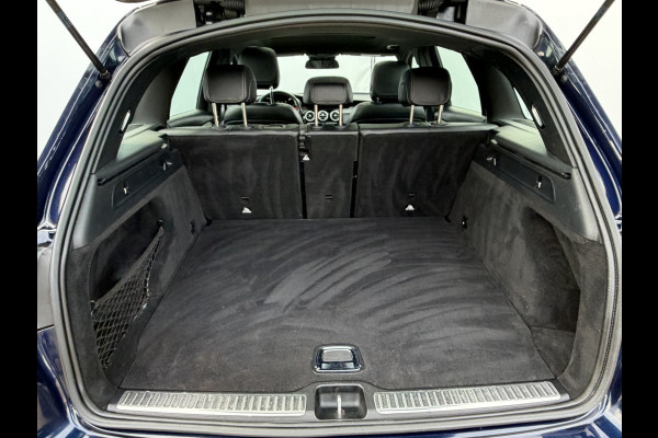Mercedes-Benz GLC 220 d 4MATIC Solution AMG Incl.BTW Pano Treepl Stoelverw Elek.Klep Uitstraling!