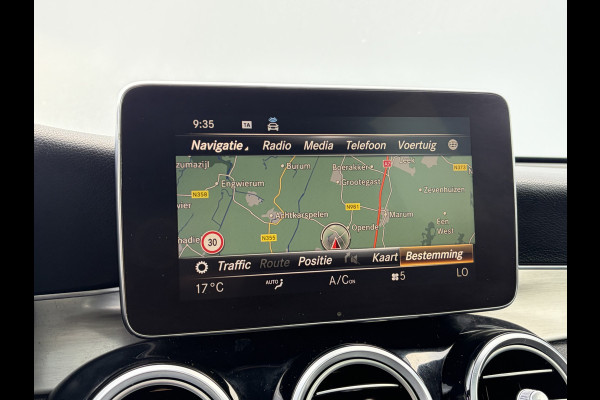 Mercedes-Benz GLC 220 d 4MATIC Solution AMG Incl.BTW Pano Treepl Stoelverw Elek.Klep Uitstraling!