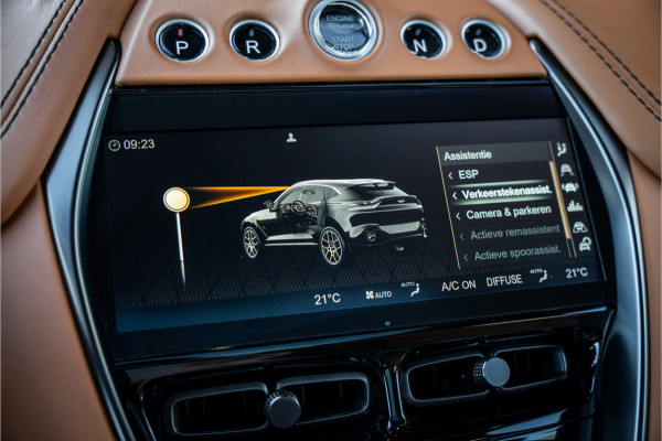 Aston Martin Dbx 4.0 V8 - 1/500 | Panorama | 360 Camera | Luchtvering | Stoelkoeling