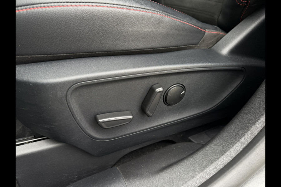Ford Kuga 2.5 PHEV ST-Line X | Panoramadak | Elek. trekhaak | Head-Up | Carplay | BLIS | B&O