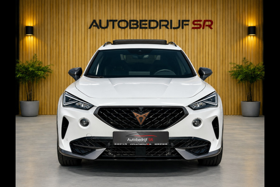 CUPRA Formentor 1.4 e-Hybrid VZ Performance 245PK! Panoramadak! Keyless! Sfeerverl. 360 Camera!
