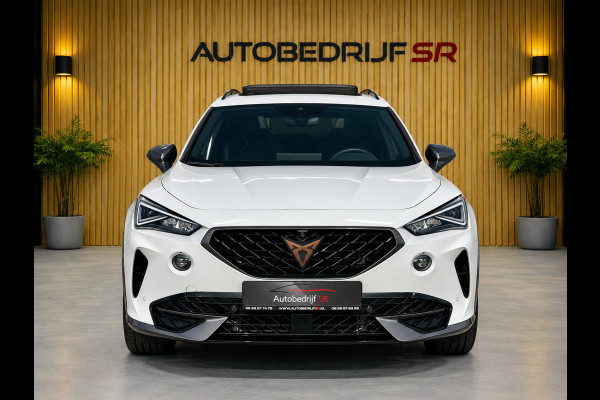 CUPRA Formentor 1.4 e-Hybrid VZ Performance 245PK! Panoramadak! Keyless! Sfeerverl. 360 Camera!