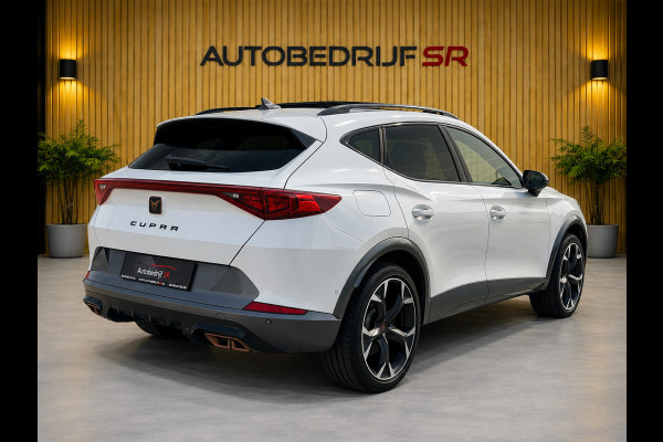 CUPRA Formentor 1.4 e-Hybrid VZ Performance 245PK! Panoramadak! Keyless! Sfeerverl. 360 Camera!