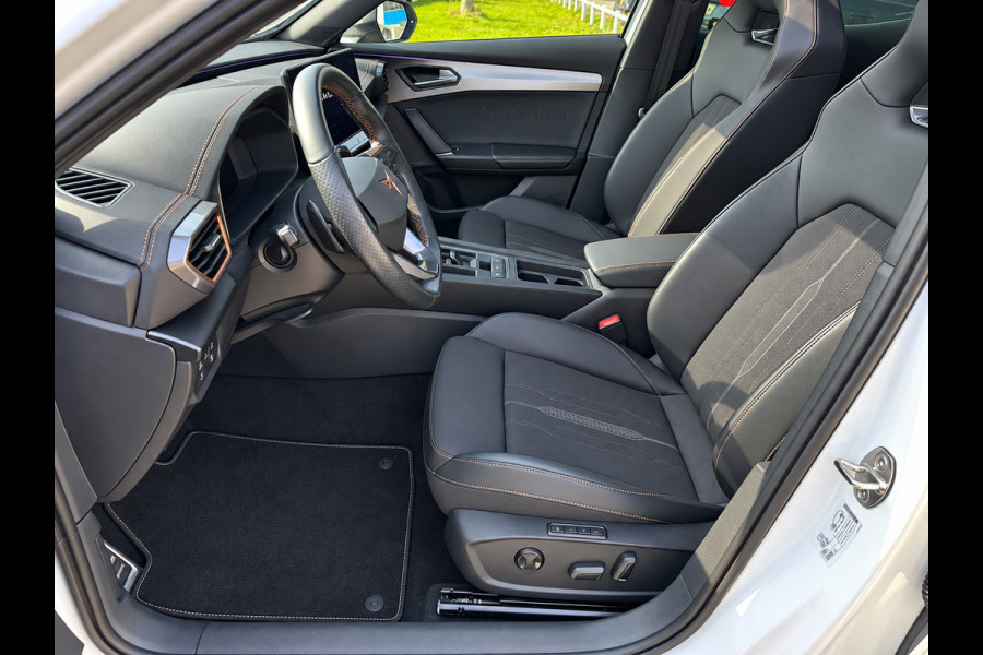 CUPRA Formentor 1.4 e-Hybrid VZ Performance 245PK! Panoramadak! Keyless! Sfeerverl. 360 Camera!