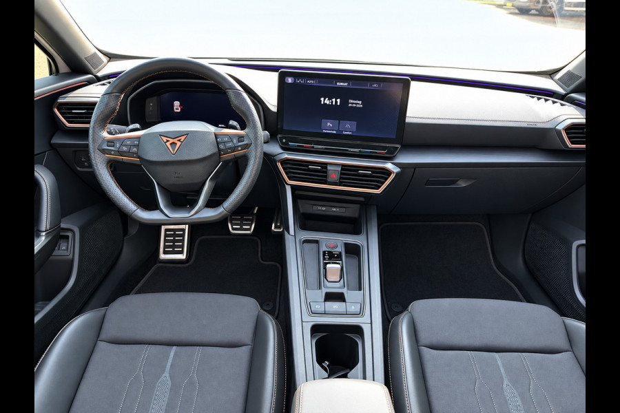 CUPRA Formentor 1.4 e-Hybrid VZ Performance 245PK! Panoramadak! Keyless! Sfeerverl. 360 Camera!