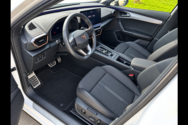 CUPRA Formentor 1.4 e-Hybrid VZ Performance 245PK! Panoramadak! Keyless! Sfeerverl. 360 Camera!