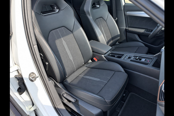 CUPRA Formentor 1.4 e-Hybrid VZ Performance 245PK! Panoramadak! Keyless! Sfeerverl. 360 Camera!