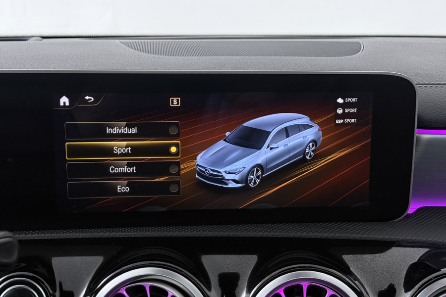 Mercedes-Benz CLA-Klasse Shooting Brake 200 Premium Plus (PANORAMADAK, SFEERVERLICHTING, HEAD-UP, CAMERA, ELEKT. STOELEN)