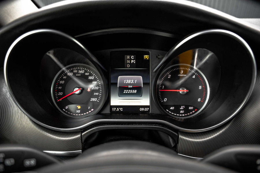 Mercedes-Benz V-Klasse V 250 BlueTEC | Automaat | 360° Camera | Leder | Burmester | Elekt.schuifdeur L+R | Climatronic | Trekhaak