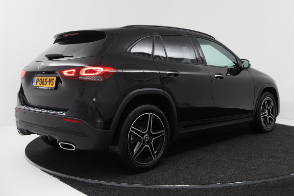 Mercedes-Benz GLA 250 e AMG Line (SFEERVERLICHTING, CAMERA, STOELVERWARMING, LED, 1e EIGENAAR)