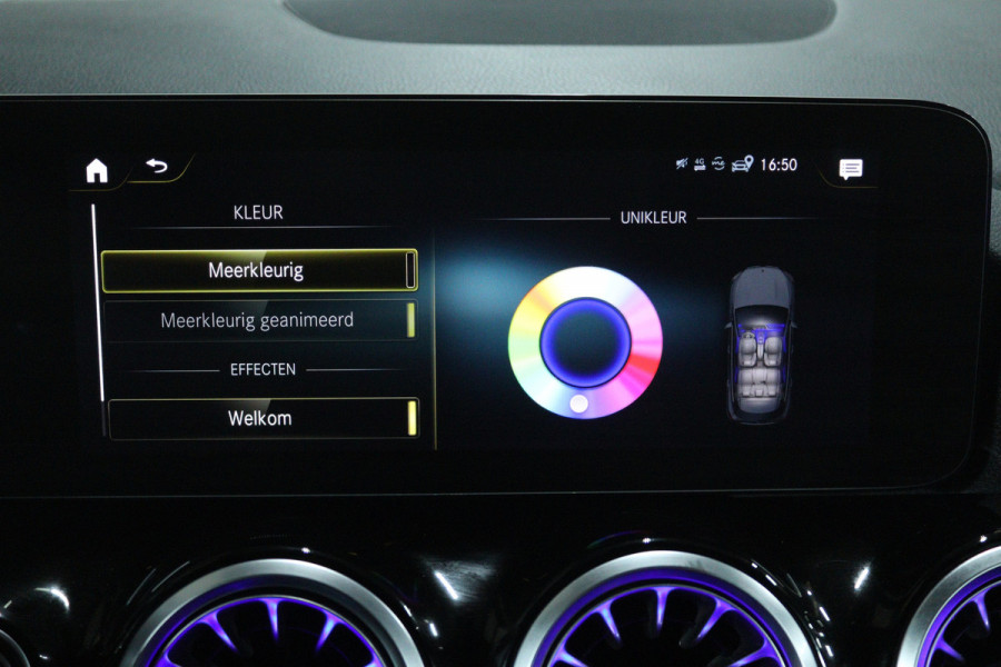 Mercedes-Benz GLA 250 e AMG Line (SFEERVERLICHTING, CAMERA, STOELVERWARMING, LED, 1e EIGENAAR)