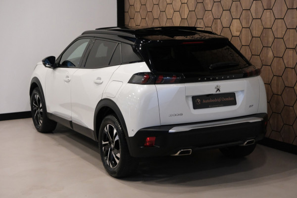 Peugeot 2008 1.2 PureTech GT *PANORAMADAK/STOELVERWARMING* Afn. Trekhaak/Apple Carplay/Navi/Camera VOL