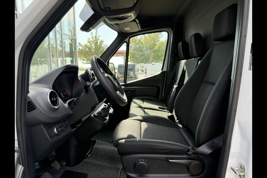 Mercedes-Benz Sprinter 317 1.9 CDI RWD Bakwagen met laadklep | MBUX 10 | Navi | Carplay | Camera | Stoelverw. | Cruisec.