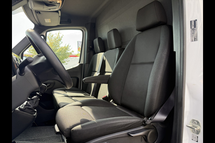Mercedes-Benz Sprinter 317 1.9 CDI RWD Bakwagen met laadklep | MBUX 10 | Navi | Carplay | Camera | Stoelverw. | Cruisec.
