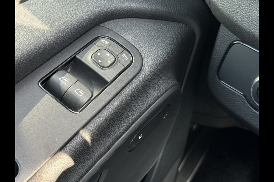 Mercedes-Benz Sprinter 317 1.9 CDI RWD Bakwagen met laadklep | MBUX 10 | Navi | Carplay | Camera | Stoelverw. | Cruisec.