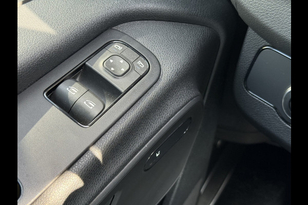 Mercedes-Benz Sprinter 317 1.9 CDI RWD Bakwagen met laadklep | MBUX 10 | Navi | Carplay | Camera | Stoelverw. | Cruisec.