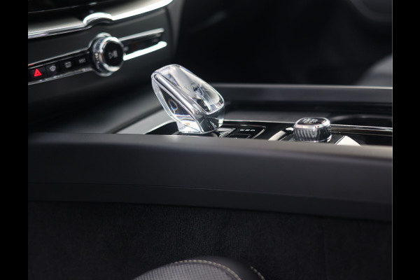 Volvo XC60 T8 AWD Polestar Engineered | Pano - Bowers & Wilkins - HUD