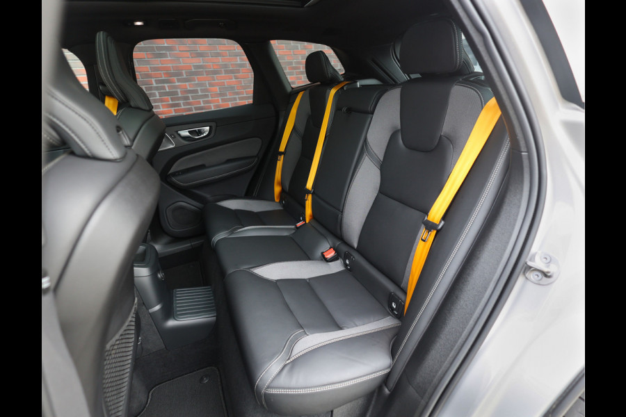 Volvo XC60 T8 AWD Polestar Engineered | Pano - Bowers & Wilkins - HUD