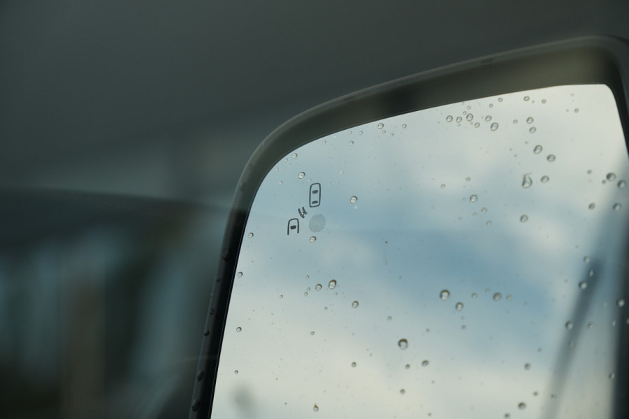 Ford Transit 350 2.0 TDCI L2H2 Trend 130pk - ACC - Blindspot - Camera - Trekhaak - Opstap - Rijklaar