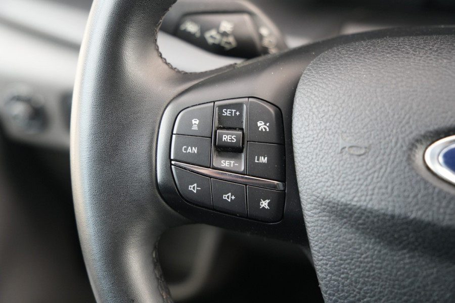 Ford Transit 350 2.0 TDCI L2H2 Trend 130pk - ACC - Blindspot - Camera - Trekhaak - Opstap - Rijklaar
