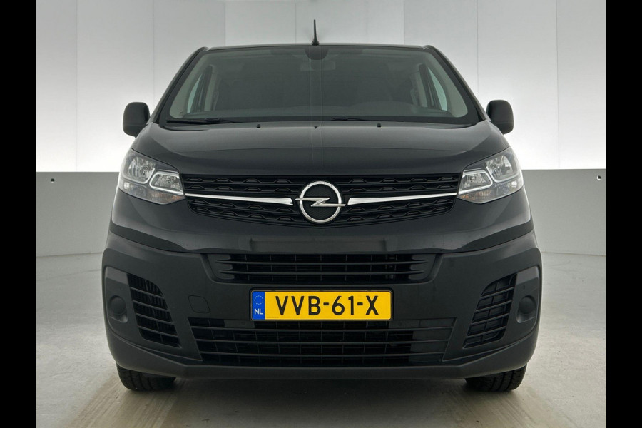Opel Vivaro 145pk Automaat L3H1 Dubbele cabine Navigatie Camera Trekhaak Apple carplay Parkeersensoren Cruise control