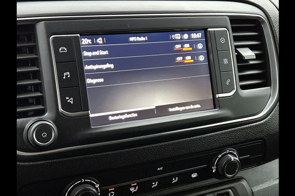 Opel Vivaro 145pk Automaat L3H1 Dubbele cabine Navigatie Camera Trekhaak Apple carplay Parkeersensoren Cruise control