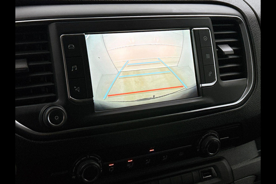 Opel Vivaro 145pk Automaat L3H1 Dubbele cabine Navigatie Camera Trekhaak Apple carplay Parkeersensoren Cruise control