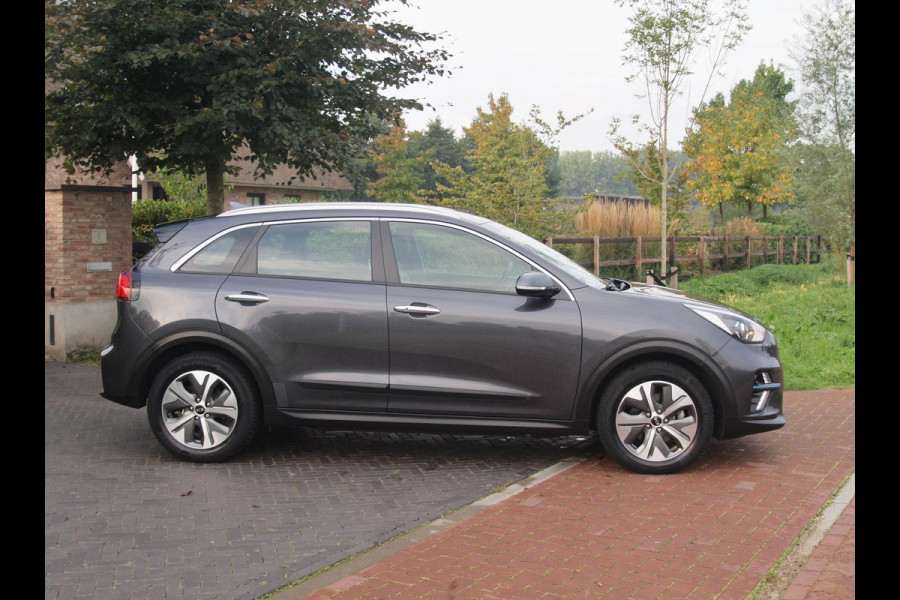 Kia e-Niro DynamicLine 64 kWh | SOH 100% | Fase 3 | Camera | Trekhaak | Apple Carplay | Dealeronderhouden |