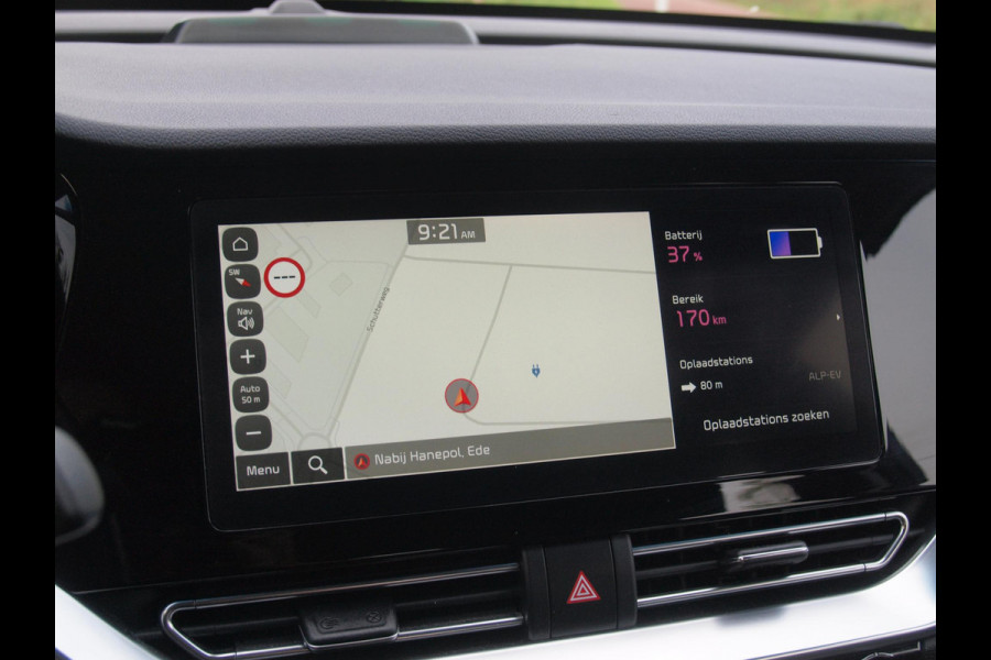Kia e-Niro DynamicLine 64 kWh | SOH 100% | Fase 3 | Camera | Trekhaak | Apple Carplay | Dealeronderhouden |