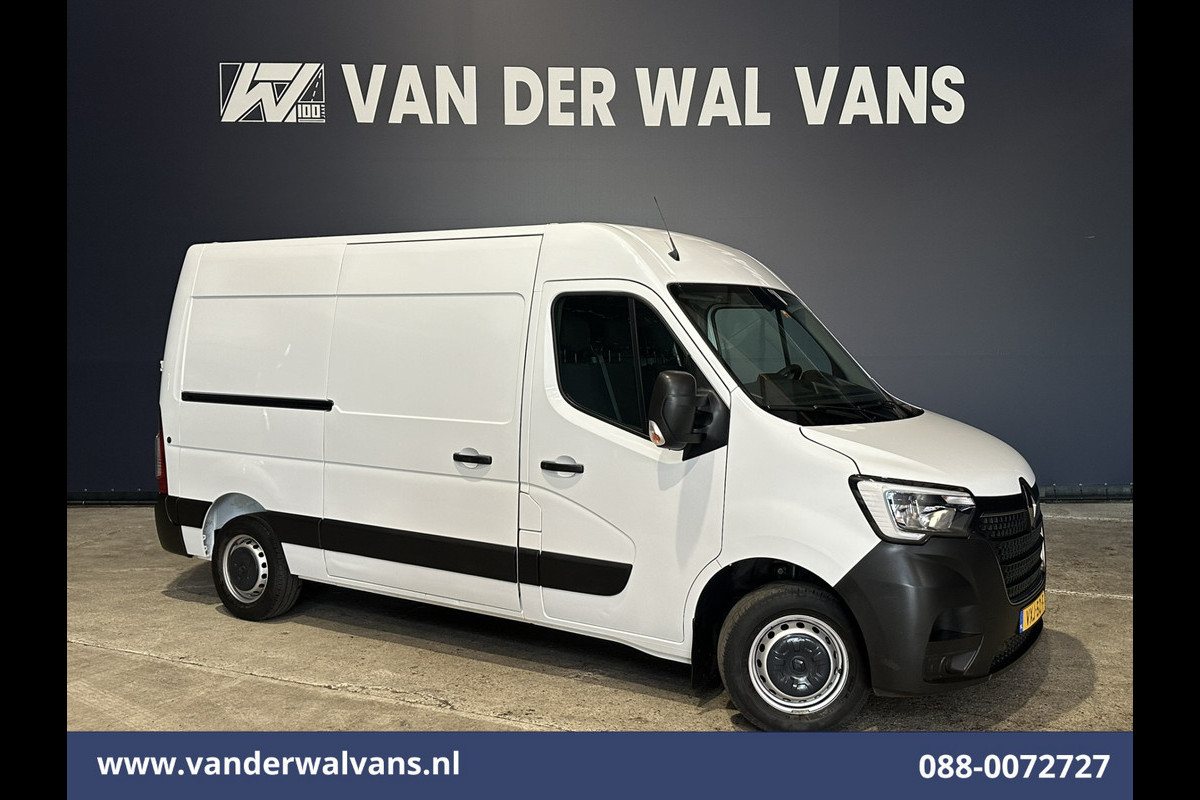 Renault Master 2.3 dCi 136pk L2H2 Euro6 Airco | Navigatie | Camera | Trekhaak | Cruisecontrol Parkeersensoren, Bijrijdersbank