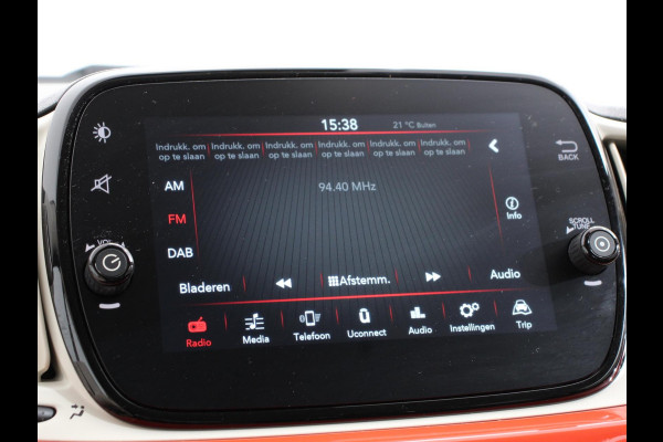 Fiat 500 1.0 Hybrid Vita Comfort Navigatie Apple Carplay/Android Auto Parkeer sensoren Cruise Control Airco