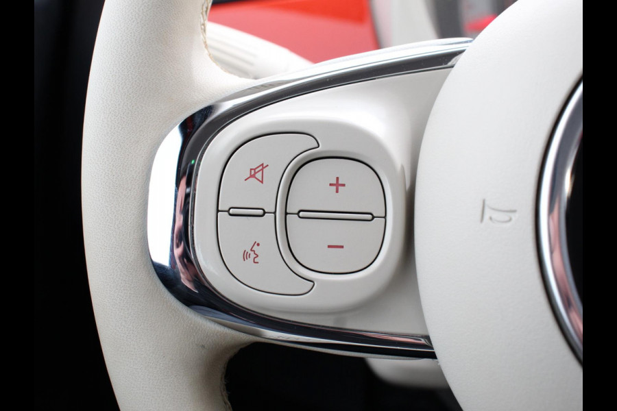 Fiat 500 1.0 Hybrid Vita Comfort Navigatie Apple Carplay/Android Auto Parkeer sensoren Cruise Control Airco