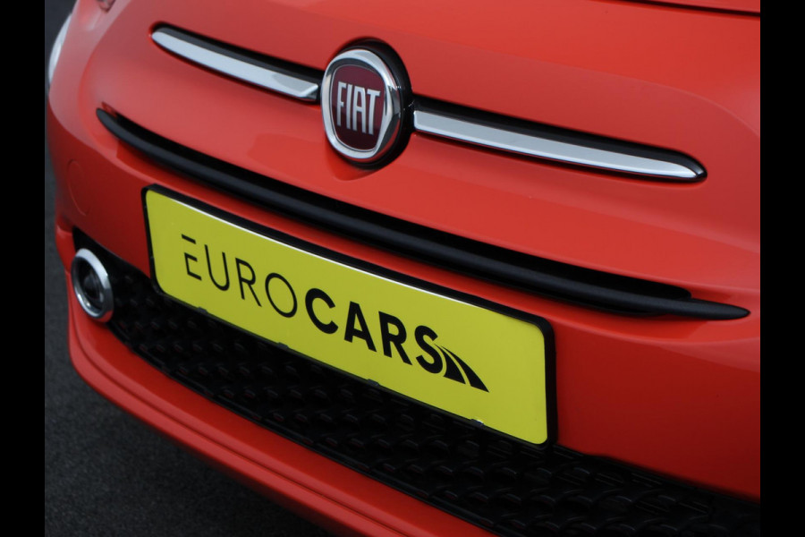 Fiat 500 1.0 Hybrid Vita Comfort Navigatie Apple Carplay/Android Auto Parkeer sensoren Cruise Control Airco