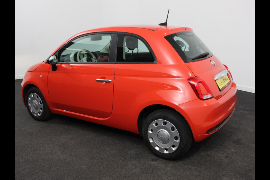Fiat 500 1.0 Hybrid Vita Comfort Navigatie Apple Carplay/Android Auto Parkeer sensoren Cruise Control Airco
