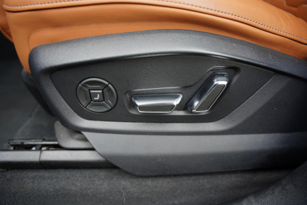 Audi RSQ8 4.0 TFSI Quattro Keramische Remmen / Leder Terracotta