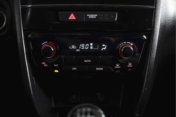 Suzuki Vitara 1.4 Boosterjet 140 PK Stijl Org. NL. | Afn. Trekhaak | Adapt. Cruise | Stoelverw. | PDC | Camera | NAV + App. Connect  | ECC | LM 17" |