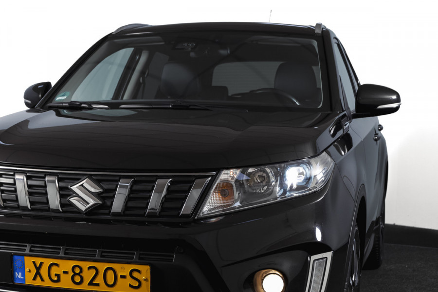 Suzuki Vitara 1.4 Boosterjet 140 PK Stijl Org. NL. | Afn. Trekhaak | Adapt. Cruise | Stoelverw. | PDC | Camera | NAV + App. Connect  | ECC | LM 17" |