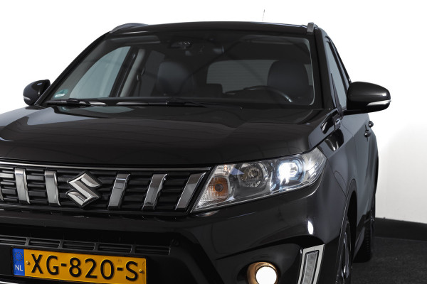 Suzuki Vitara 1.4 Boosterjet 140 PK Stijl Org. NL. | Afn. Trekhaak | Adapt. Cruise | Stoelverw. | PDC | Camera | NAV + App. Connect  | ECC | LM 17" |