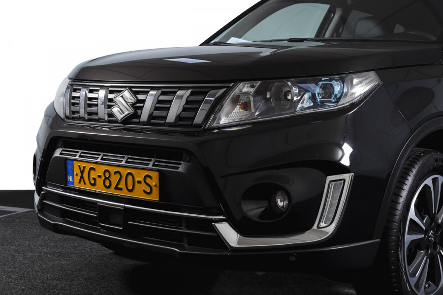 Suzuki Vitara 1.4 Boosterjet 140 PK Stijl Org. NL. | Afn. Trekhaak | Adapt. Cruise | Stoelverw. | PDC | Camera | NAV + App. Connect  | ECC | LM 17" |