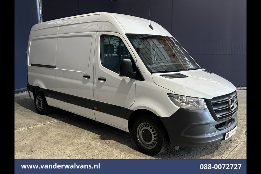 Mercedes-Benz Sprinter 211 CDI 115pk L2H2 Euro6 Airco | Camera | Trekhaak | Bijrijdersbank Bluetooth Telefoonvoorbereiding