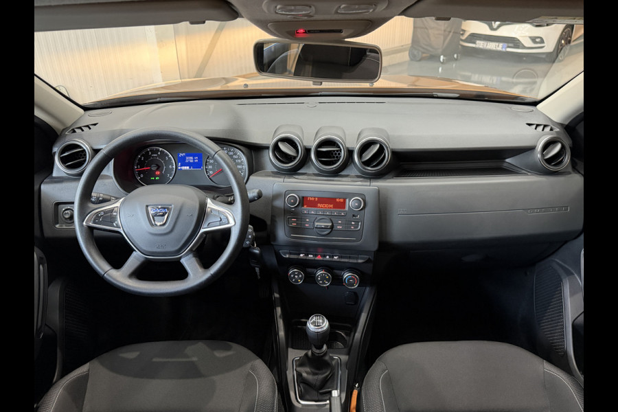 Dacia Duster 1.2 TCe Comfort Airco | Schuifdak | Cruise control | PDC | 17" | NAP | Volledig keurig netjes onderhouden!