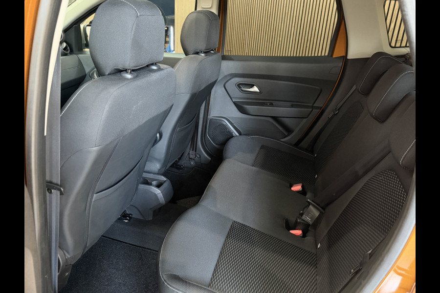 Dacia Duster 1.2 TCe Comfort Airco | Schuifdak | Cruise control | PDC | 17" | NAP | Volledig keurig netjes onderhouden!