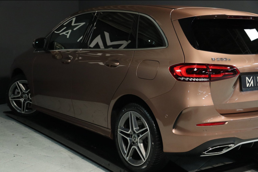 Mercedes-Benz B-Klasse 250 e AMG Line / CAMERA / CARPLAY / WIDESCREEN / ALCANTARA / STOELVERW