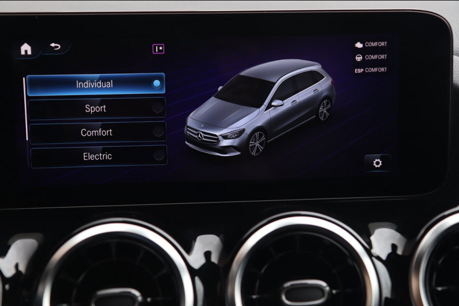 Mercedes-Benz B-Klasse 250 e AMG Line / CAMERA / CARPLAY / WIDESCREEN / ALCANTARA / STOELVERW