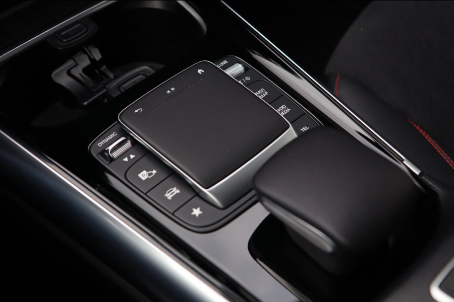 Mercedes-Benz B-Klasse 250 e AMG Line / CAMERA / CARPLAY / WIDESCREEN / ALCANTARA / STOELVERW
