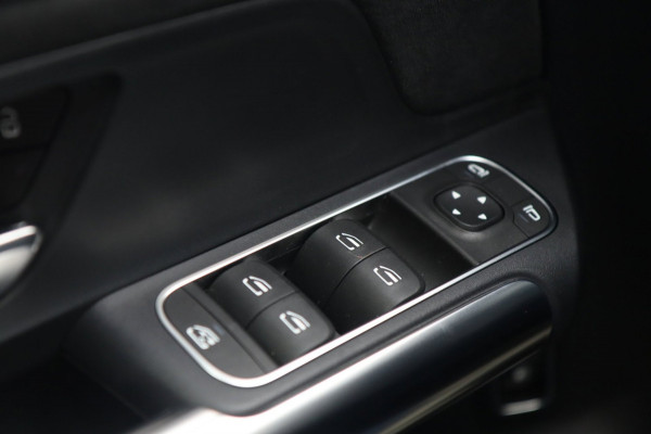Mercedes-Benz B-Klasse 250 e AMG Line / CAMERA / CARPLAY / WIDESCREEN / ALCANTARA / STOELVERW