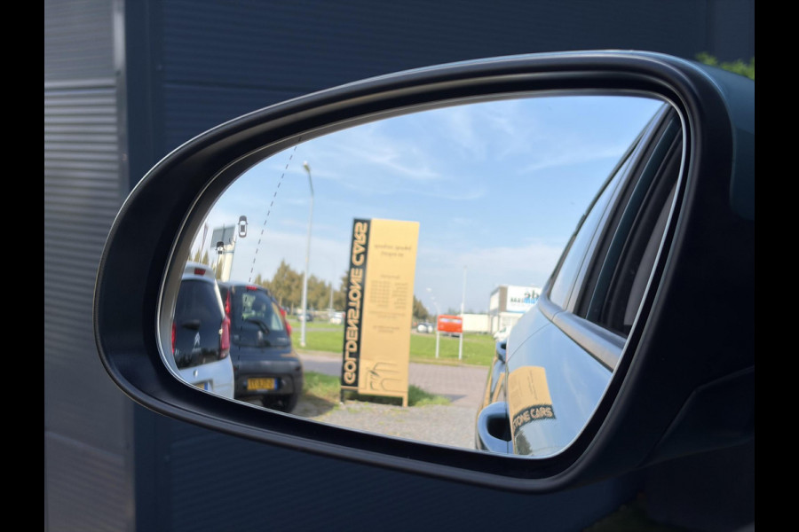 Hyundai Kona EV Premium 64 kWh ✓Soh 93.2 %✓2e Eigenaar✓Carplay✓Camera✓Navi✓Keyless✓Halfleder✓Rijstrooksensor✓Dodehoeksensor✓Pdc V+A✓Lm velgen✓Clima✓Cruise✓204pk✓N.A.P✓Apk tot 09-2027