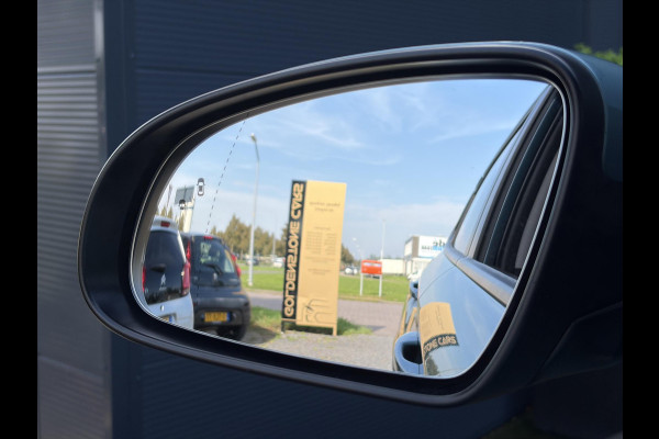 Hyundai Kona EV Premium 64 kWh ✓Soh 93.2 %✓2e Eigenaar✓Carplay✓Camera✓Navi✓Keyless✓Halfleder✓Rijstrooksensor✓Dodehoeksensor✓Pdc V+A✓Lm velgen✓Clima✓Cruise✓204pk✓N.A.P✓Apk tot 09-2027
